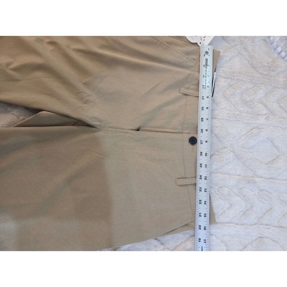 RSQ Mens Khaki Hybrid Shorts Size 30 Tan Repreve Recycled Stretch Walking Shorts